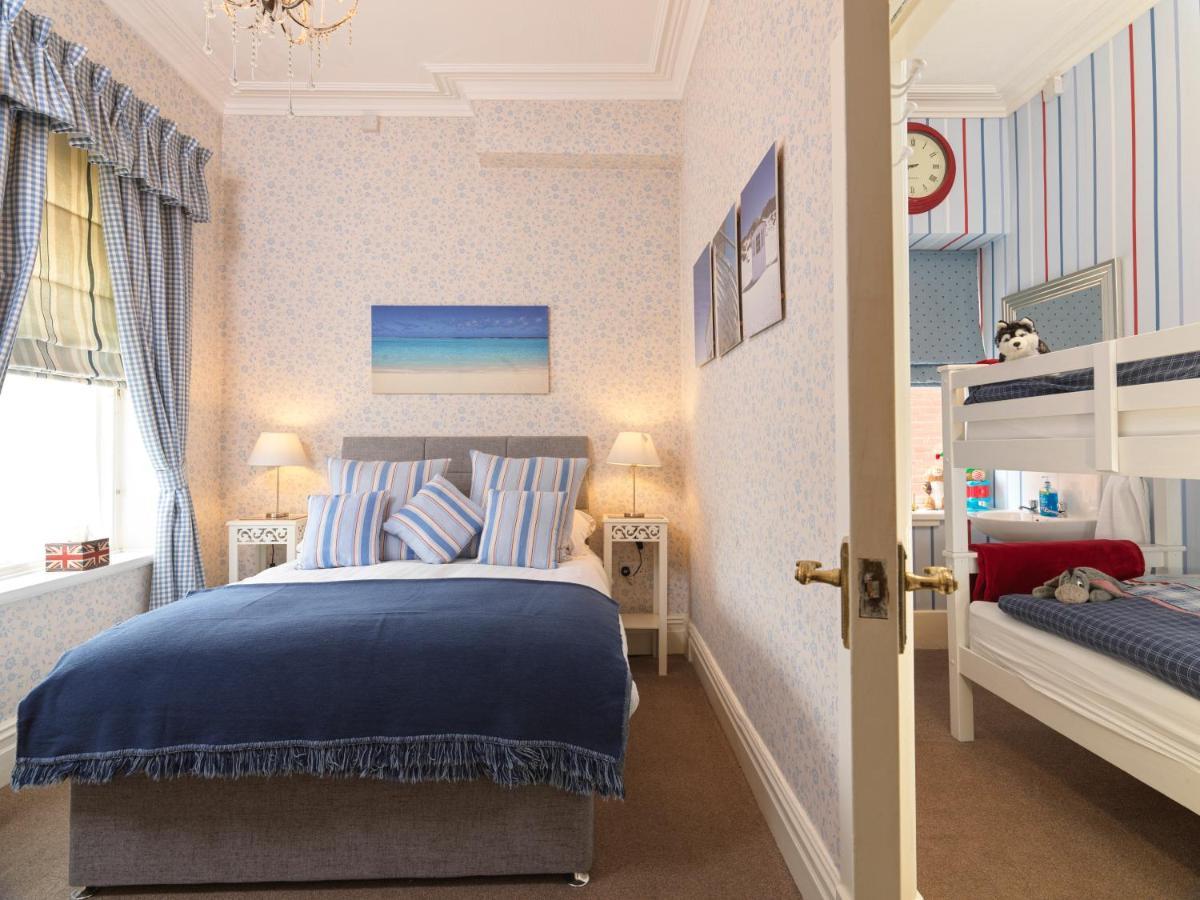 Howarth House Lytham St Annes Extérieur photo